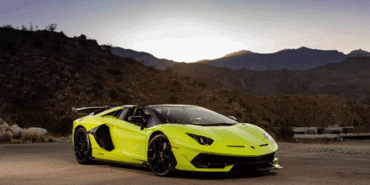 2020 Lamborghini aventador