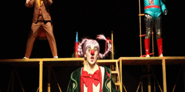 Benim-Güzel-Pabuçlarım--Tiyatro