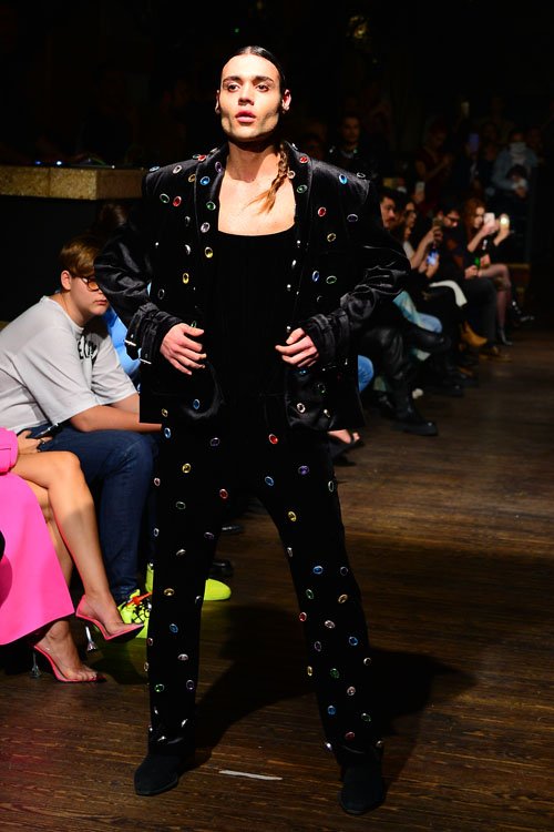 Defile