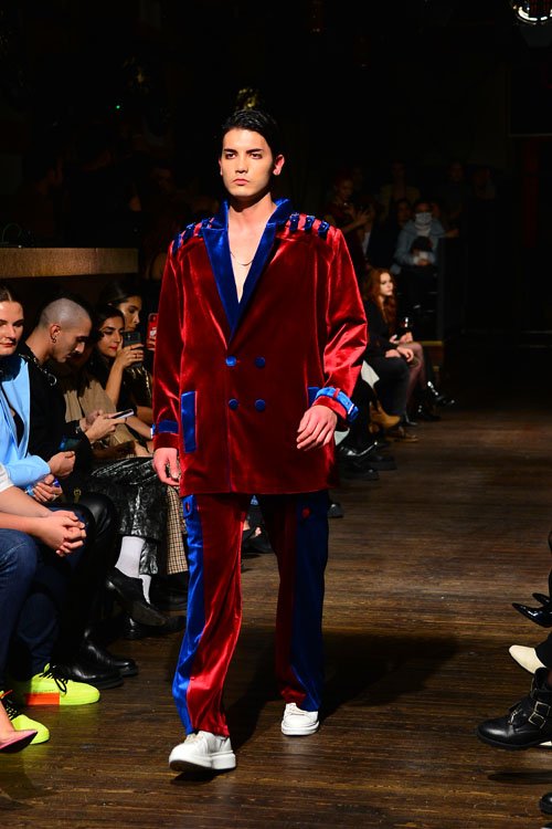 Defile