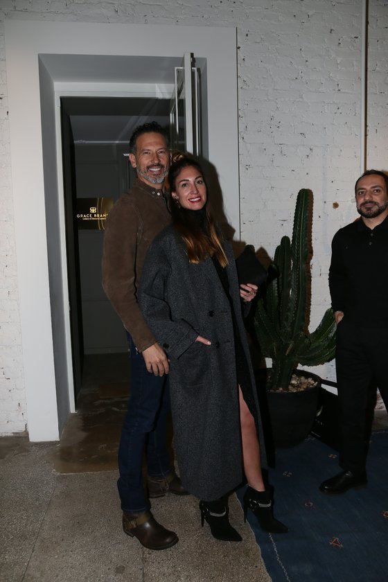 Olgun Olgar,Hande Can