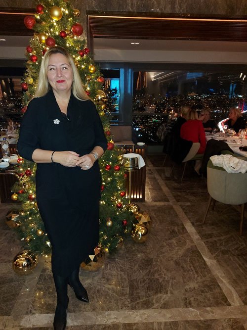 Özlem Zehebi