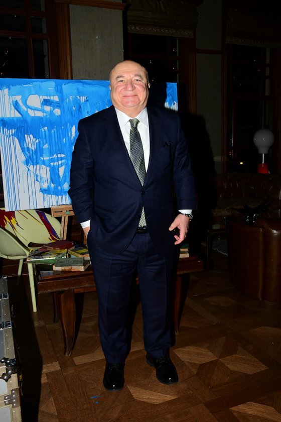 Sani Şener