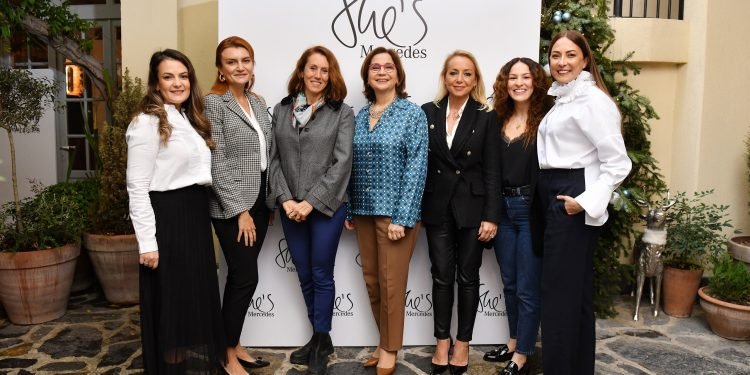She’s Mercedes kadınları daha iyi bir gelecek toplandı