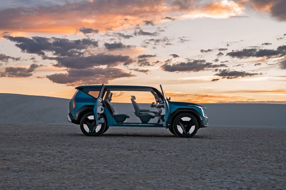2024-kia-ev9-concept-3