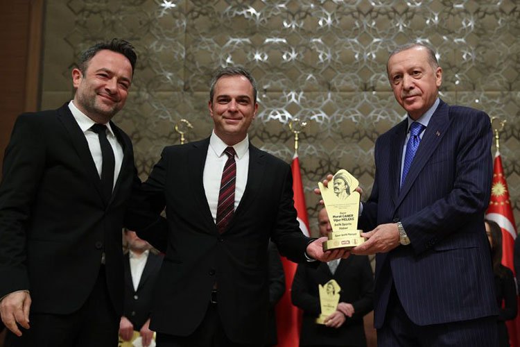 Digiturk yılın İtibarlı Markası seçildi