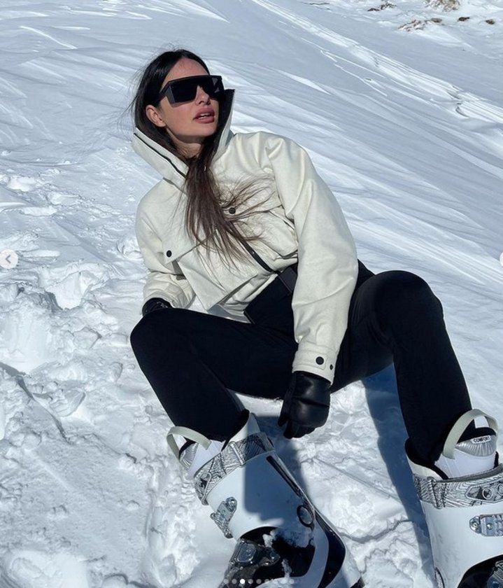 Yasemin Özilhan-1