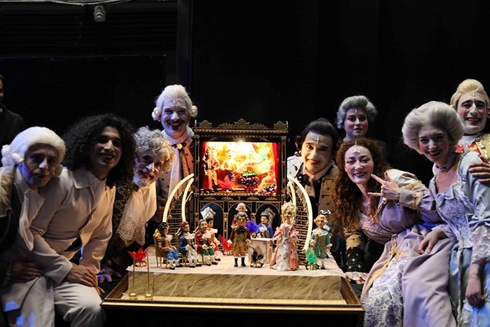 Amadeus'un 50. gösterimine pastalı kutlama