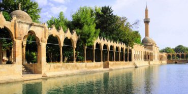 Jolly-İle-Tarihin-Sıfır-Noktasına-Yolculuk-1