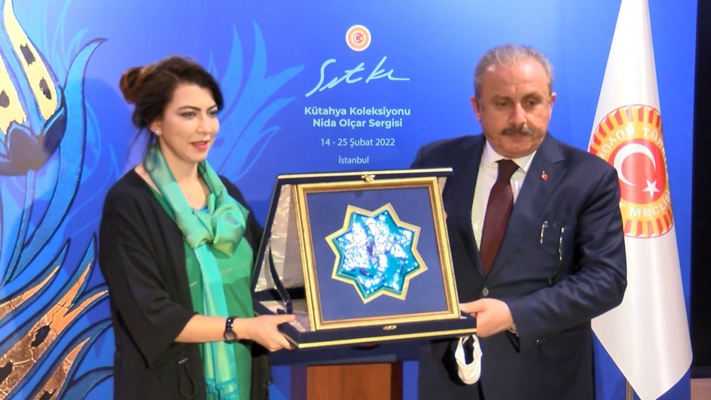 Nida Olçar,Mustafa Şentop