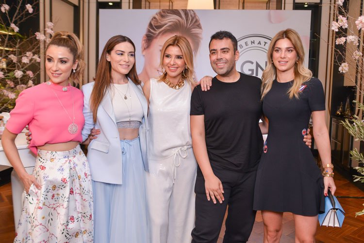 Belçin Bilgin,Mert Vidinli,Gülben Ergen,Nazlı Sabancı