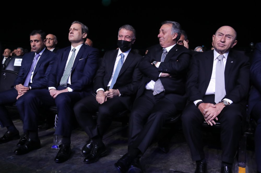 Burak Elmas,Ahmet Ağaoğlu,Ahmet Nur Çebi,Nihat Özdemir