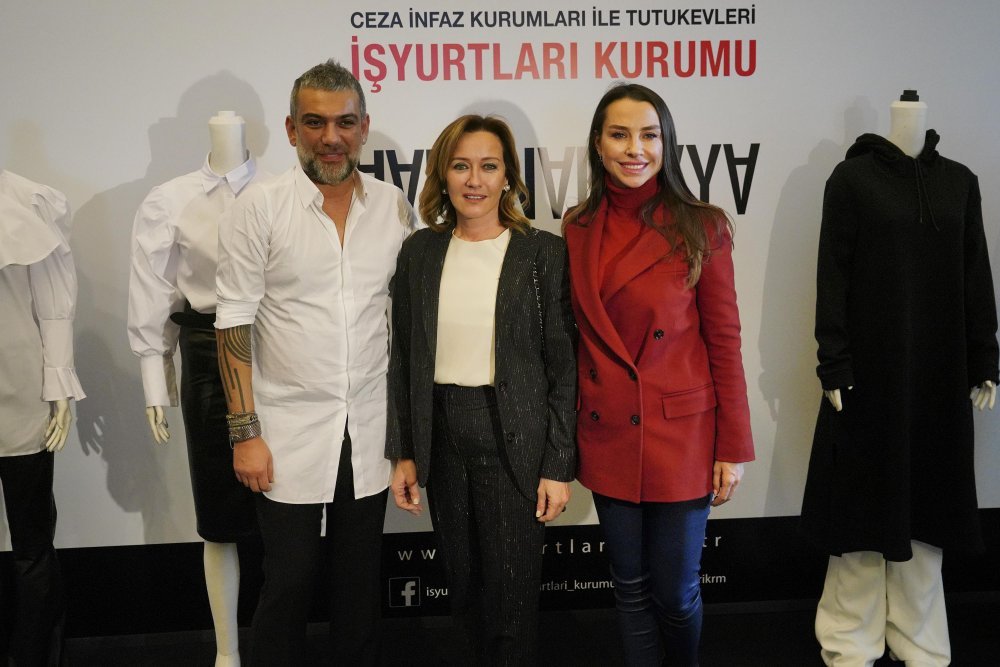 Hakan Akkaya-Revna Demirören-Mehtap Özdoğan