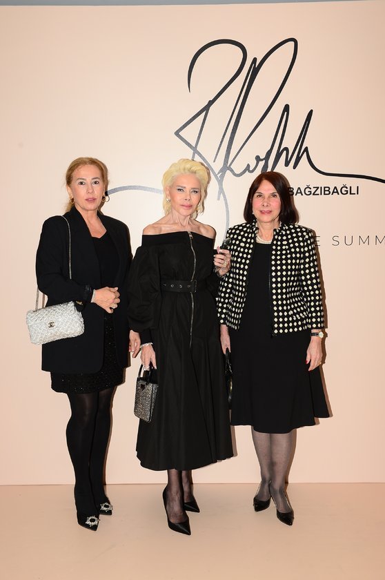 Jülide Önengüt,Buket Taşdelen,Zeynep Germen