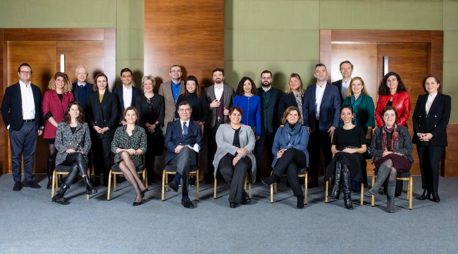 Reklamverenler Derneği Yönetim-