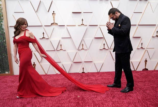 Rosie Perez ve Jason Momoa