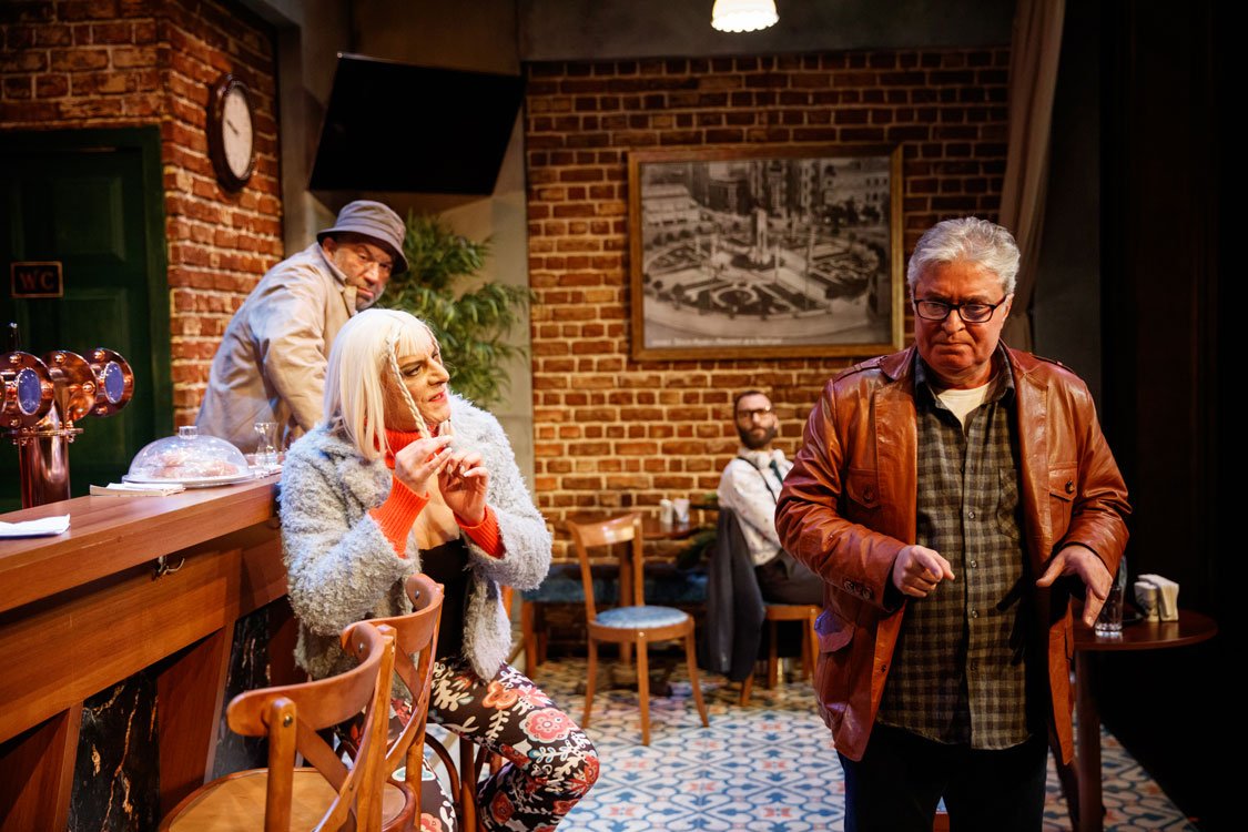 Taxim (Foto-Emre Mollaoglu) 1