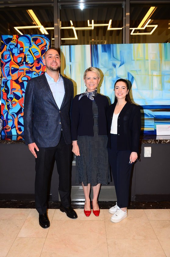 Mehmet Kavak,Zehra Neşe Kavak,Deniz Kayhan