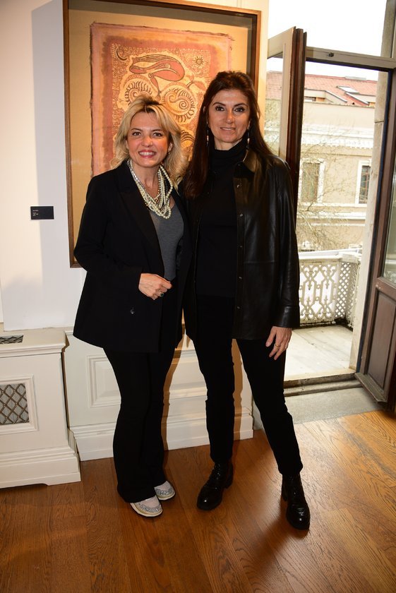 Selin Bozkurt,Şeli Elvaşvili