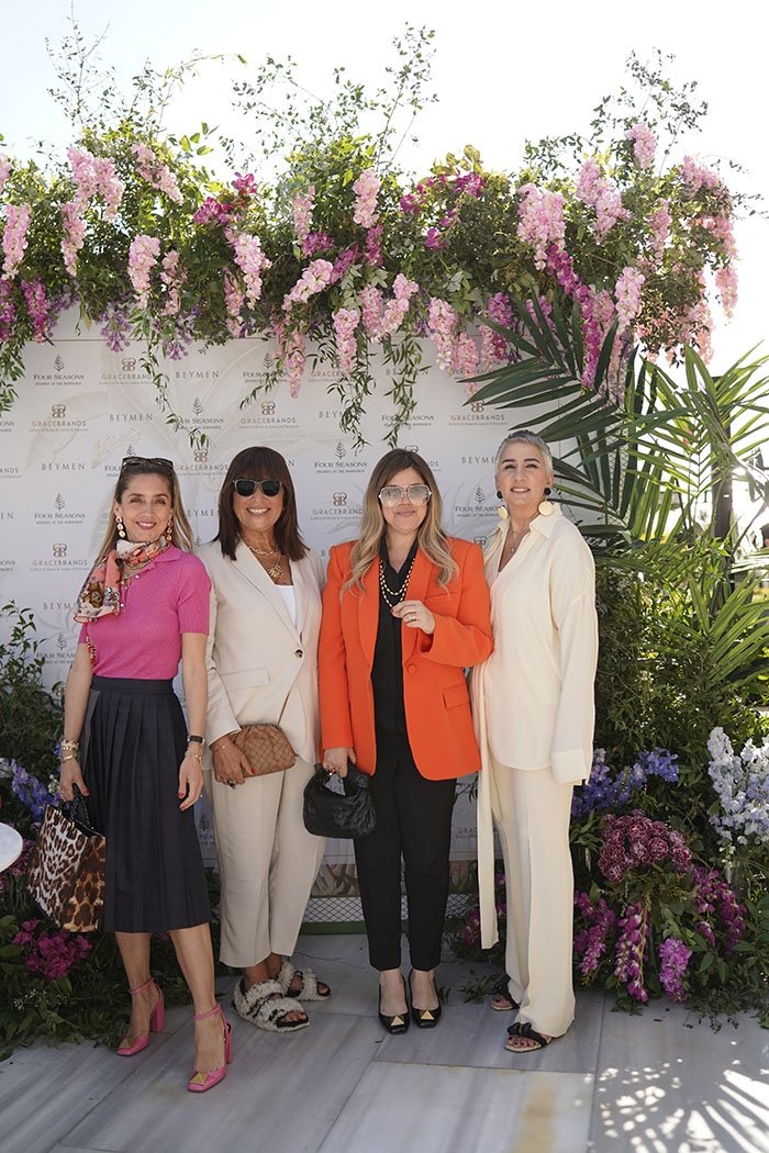 Melis Ağazat, Özlem Avcıoğlu, Pelin Kaya, Ayten Danışman