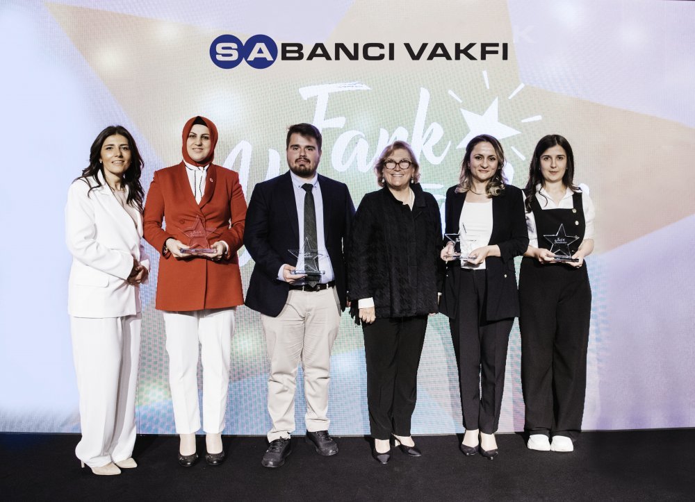 Nevgül Bilsel Safkan,Dilek Demir,Erdinç Erdem Bakkal,Güler Sabancı,Ferda Salık,Seda Fırın