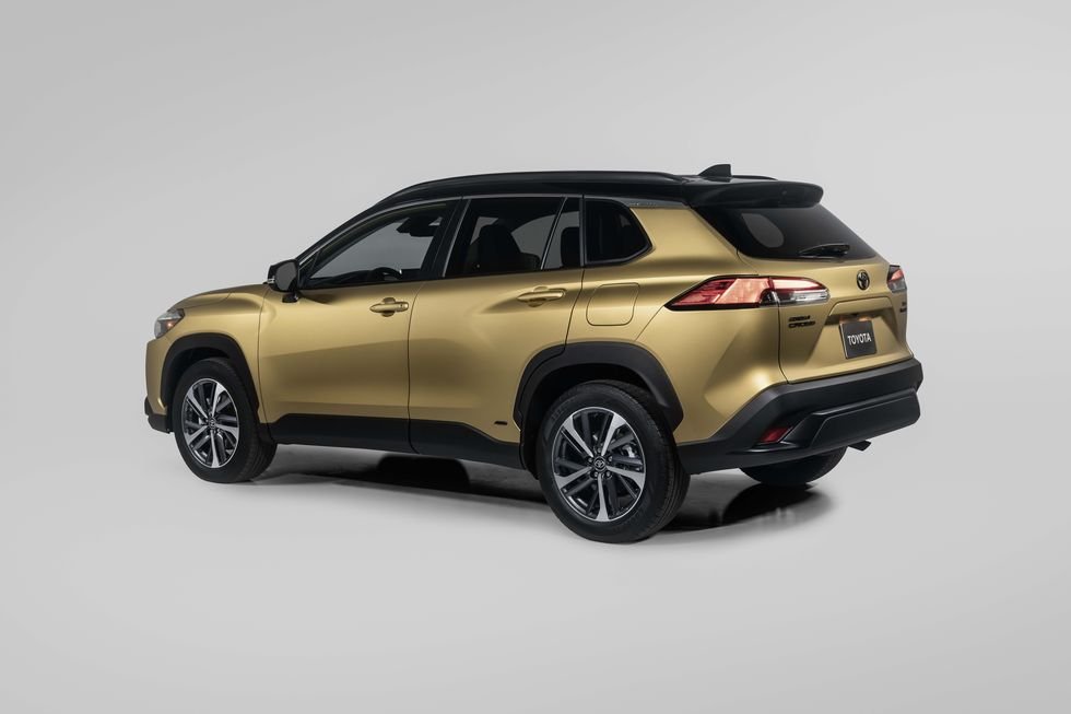 2023 Toyota Corolla Cross-1