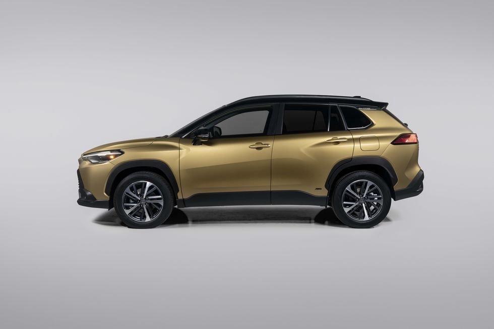2023 Toyota Corolla Cross-2