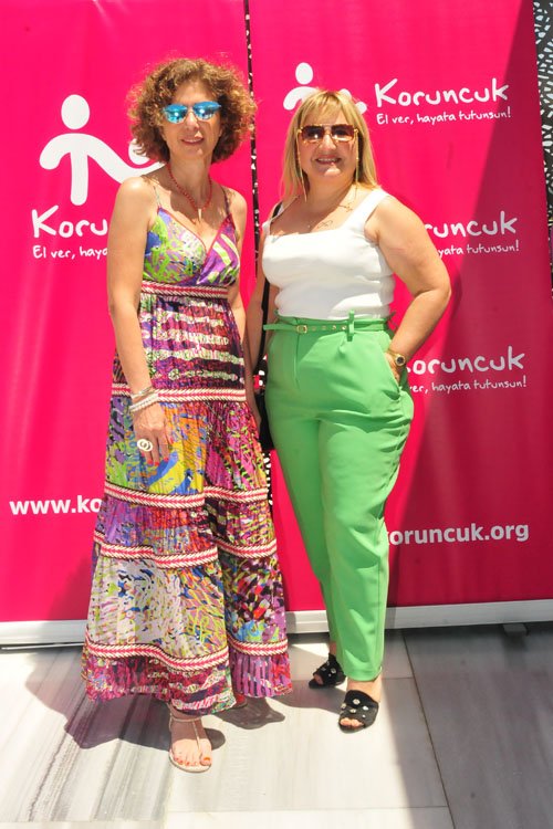 Ayla Çönger,Oya Anlar Onat