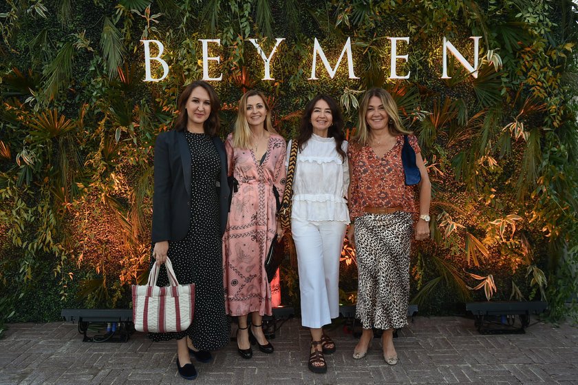 Güneş Mavituncalılar,Elif Ergü,Ceyda Sezer,Nükhet Mutlu