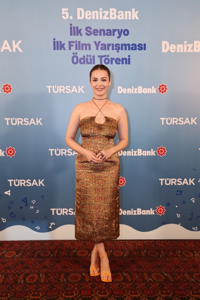 İrem Sak