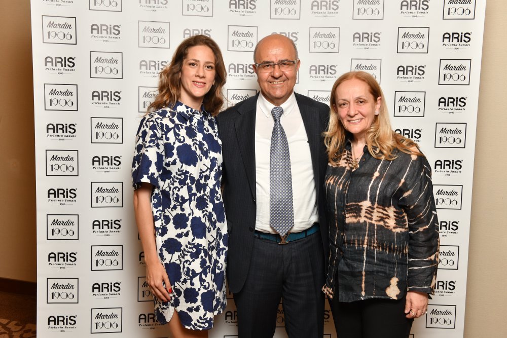 Simge Güzeliş Kaynar,Kerim Güzeliş,Berrin Güzeliş