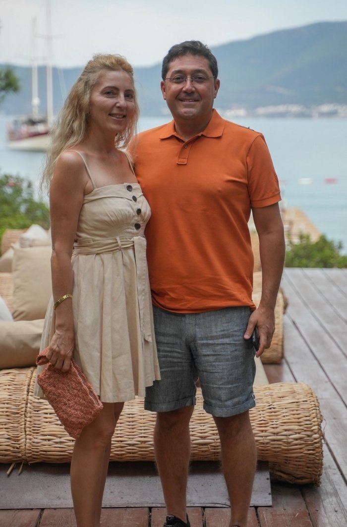 Özlem - Murat Hazinedar