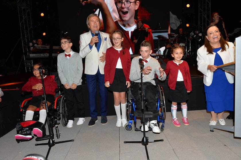 Erol Evgin,Dilek Sabancı