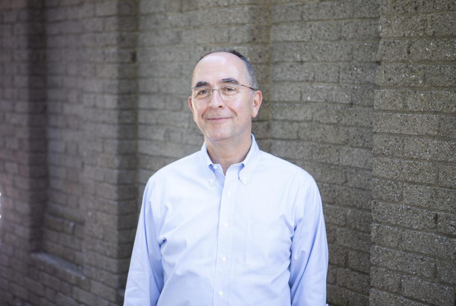 Eski SPK Başkanı Vedat Akgiray