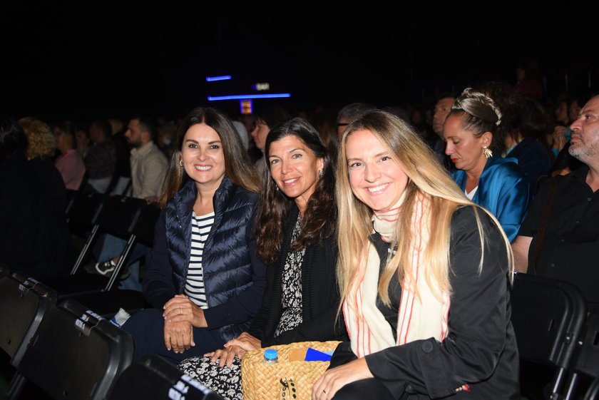 Hülya Eltemur,Zeynep Üstünel,Begüm Karamahmutoğlu