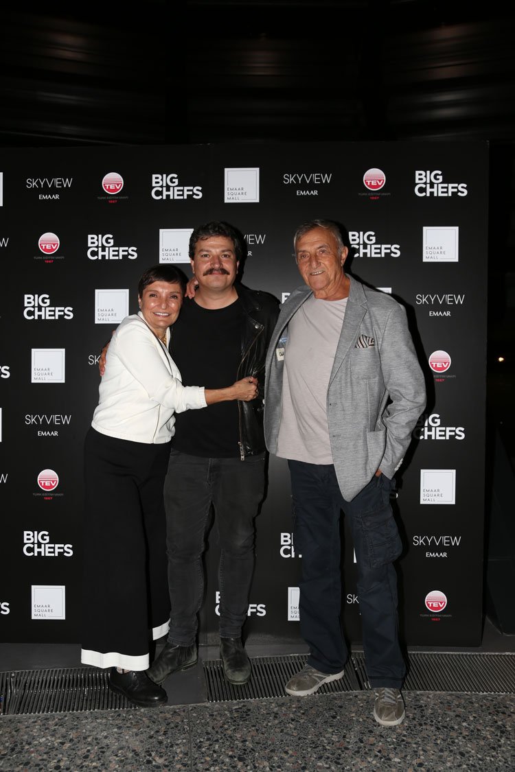 Banu Zeytinoğlu,Mehmet Turgut,Mustafa Alabora