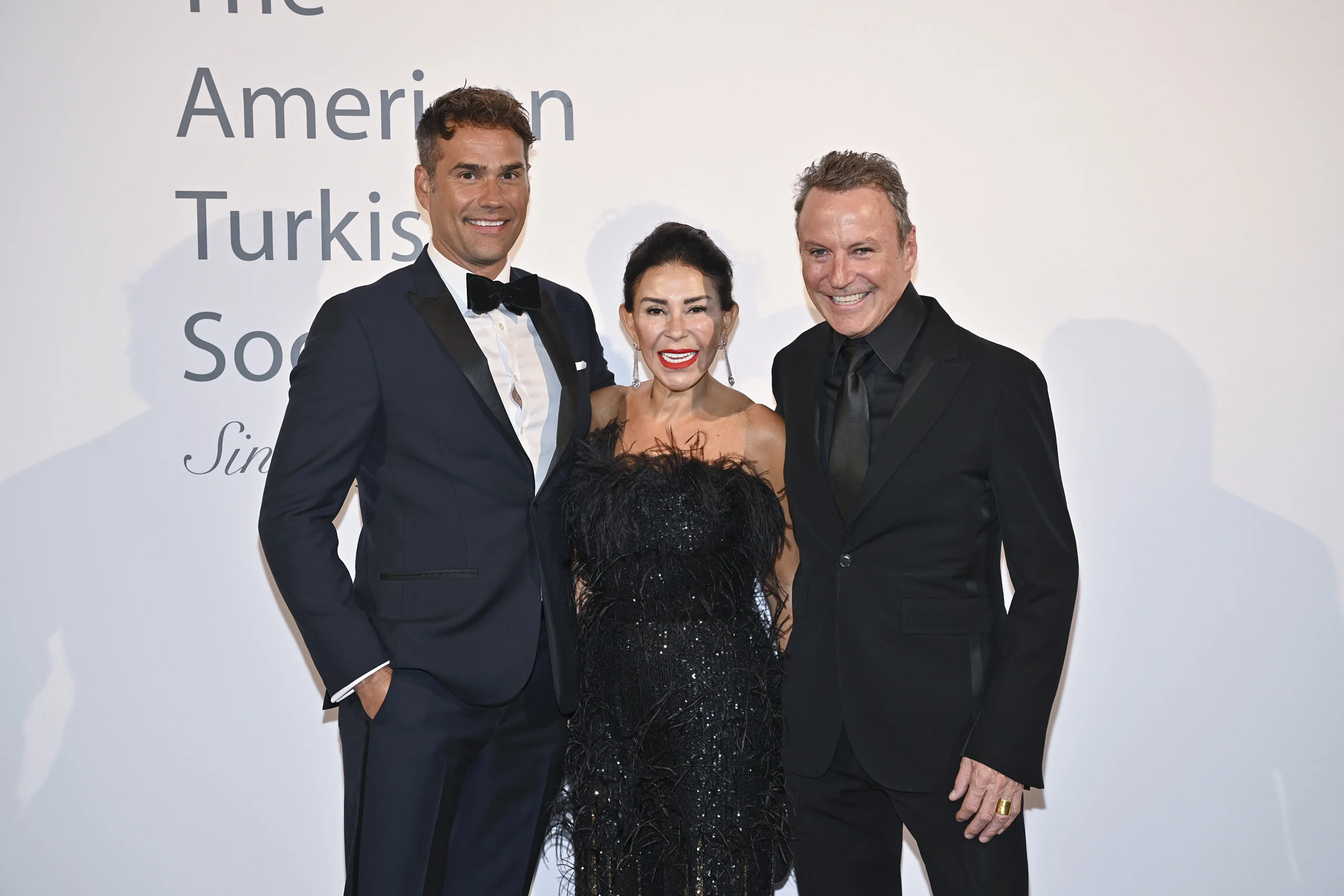 Chris Norton,Suzan Sabancı Dincer,Colin Cowie