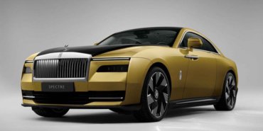 Rolls-Royce elektrikli otomobili Spectre'ı tanıttı