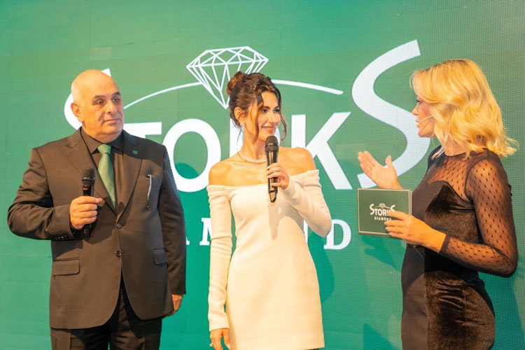 Nesrin Cavadzade,Ayhan Güner-Storks