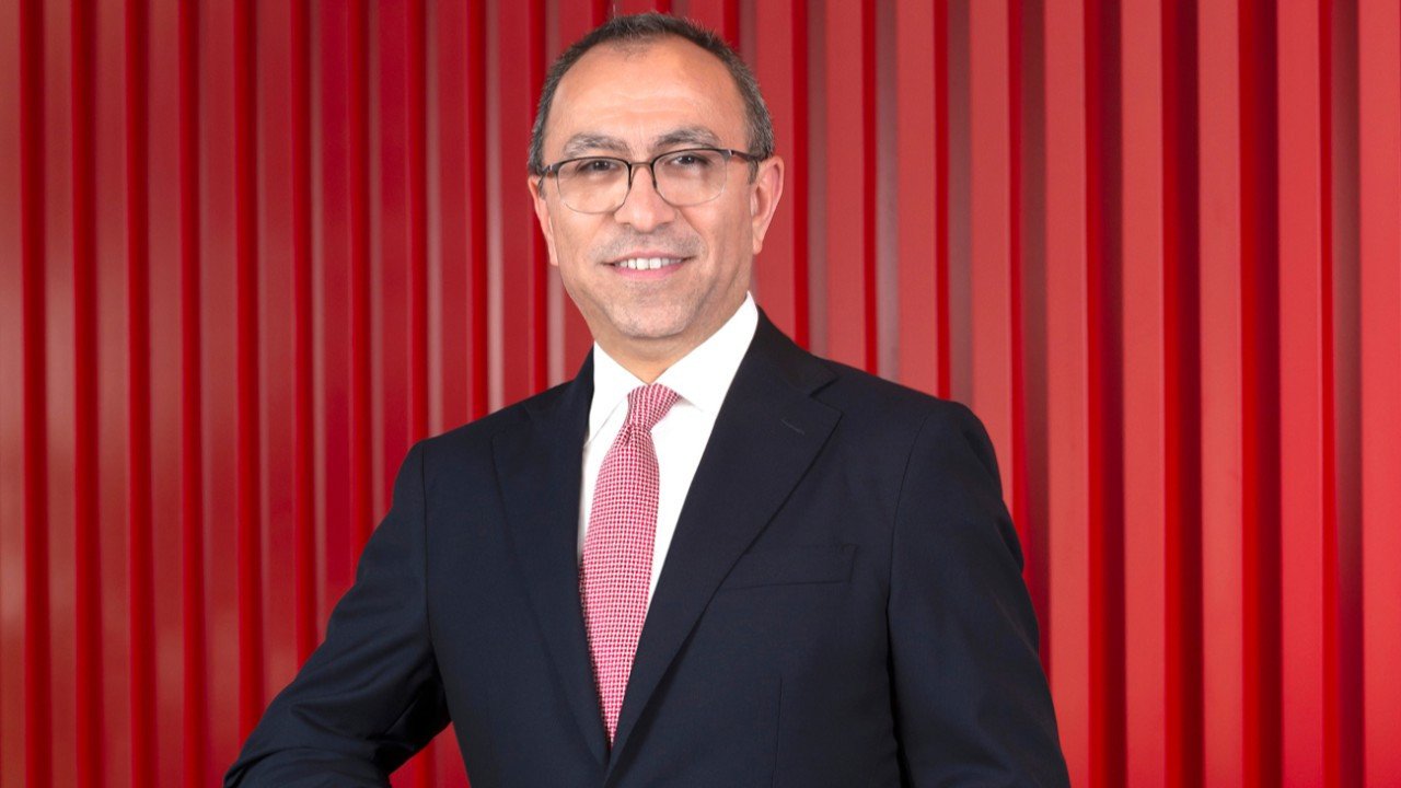 Tüpraş Genel Müdürü İbrahim Yelmenoğlu