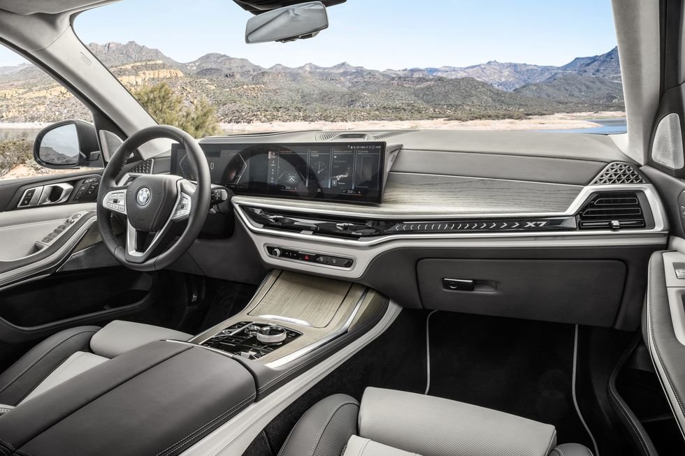 2023 BMW X7 xDrive40i 6