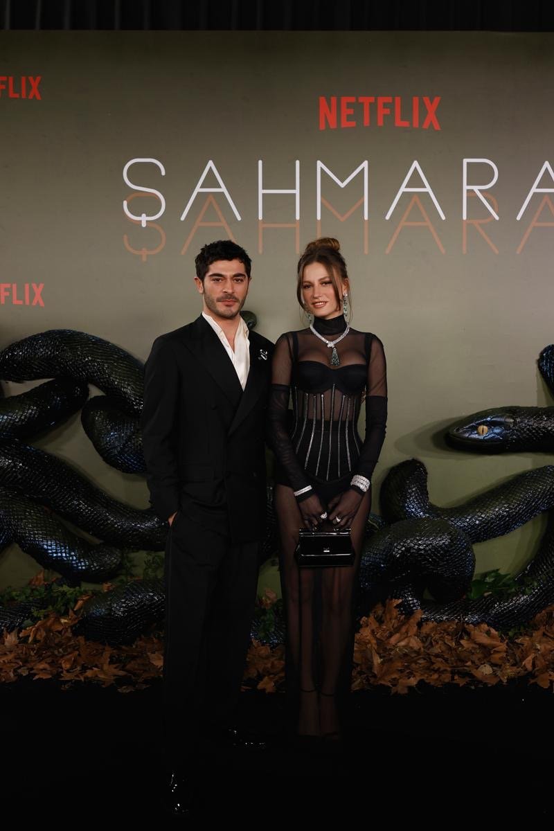 Burak Deniz, Serenay Sarıkaya