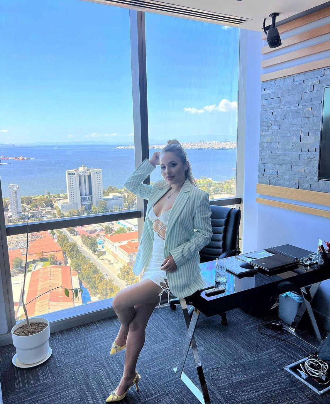 Elif Akar