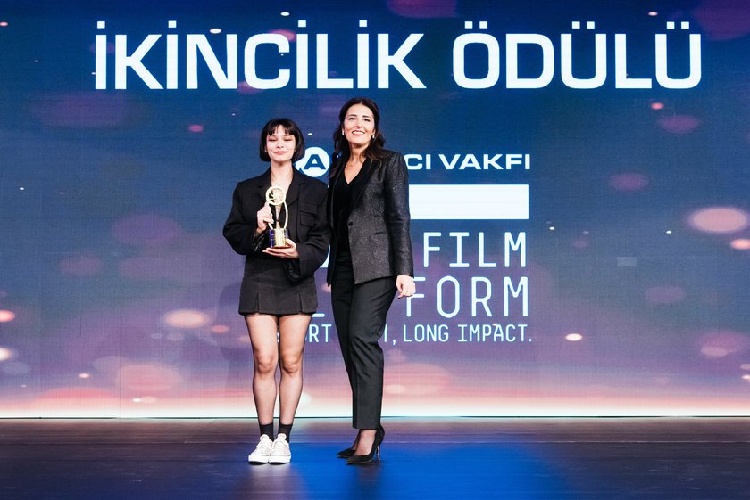 İkincilik Ödülü sahibi