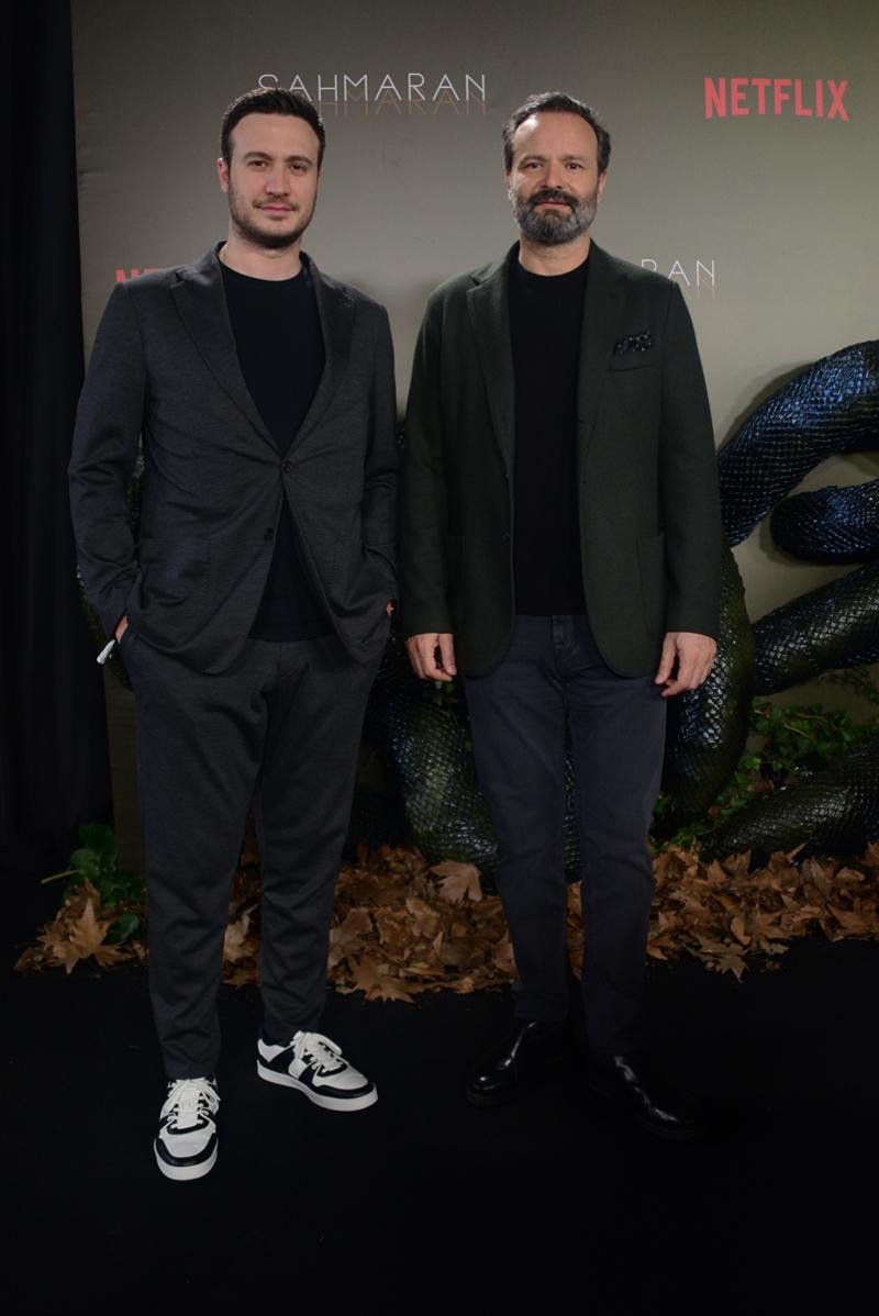 Timur Savcı, Burak Sağyaşar