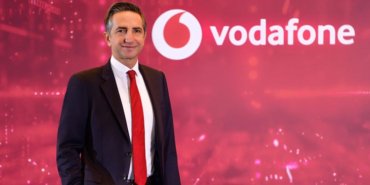 Vodafone Ceo'su Engin Aksoy'dan protestolara üstü kapalı destek