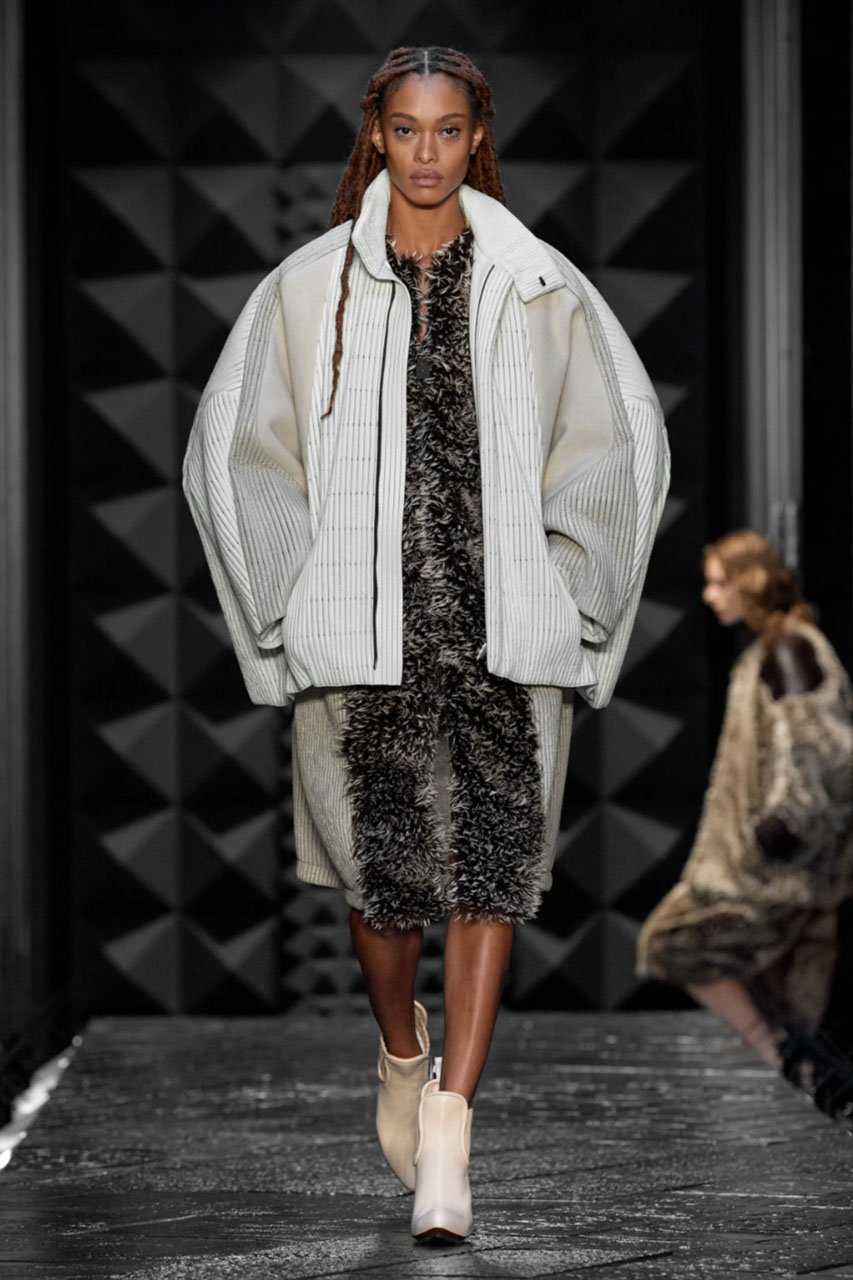 Louis Vuitton Sonbahar Kış 2023 koleksiyonu