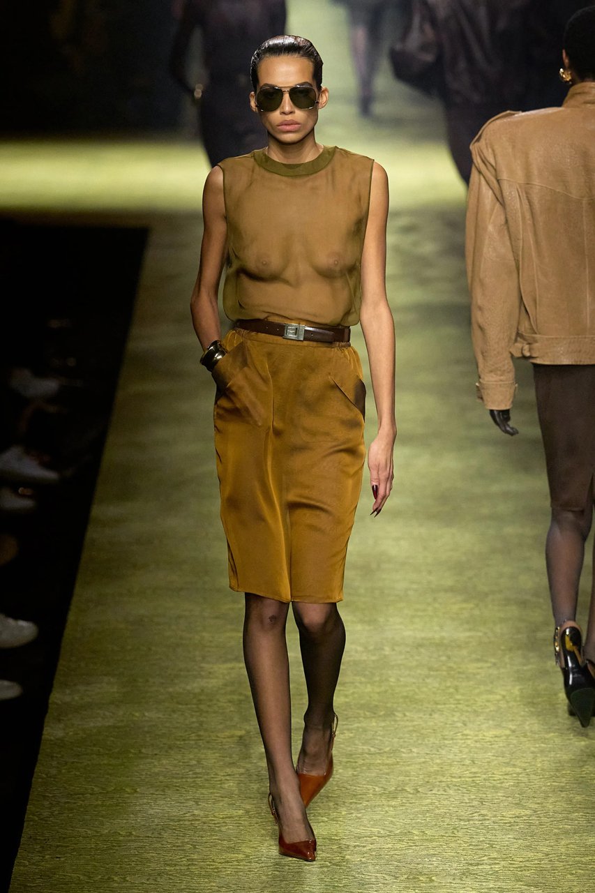 Saint Laurent Kış 2023 6