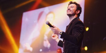 Buray, konserlerine hız kesmeden devam ediyor