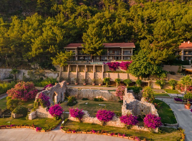 Martı Hemithea Hotel
